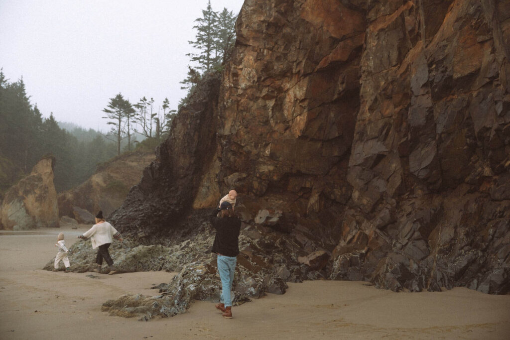 Fall family photoshoot at Hug Point, Oregon Coast