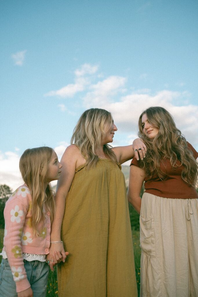 family photoshoot near snoqualmie