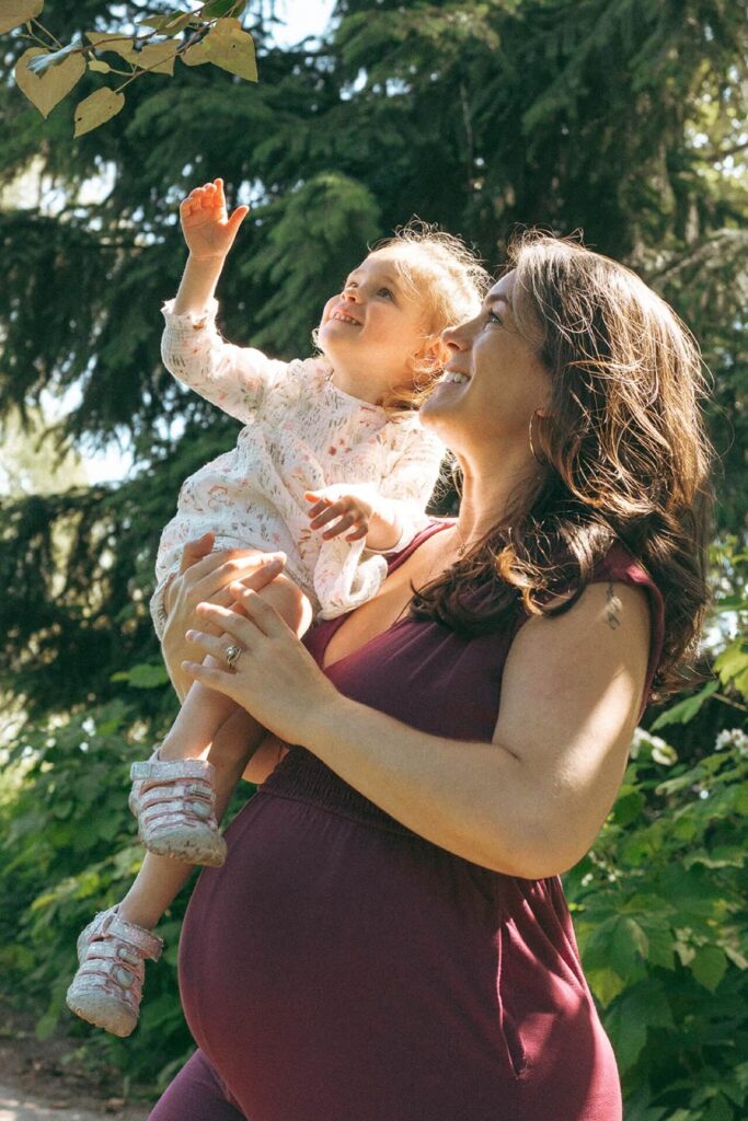 mini family session in seattle