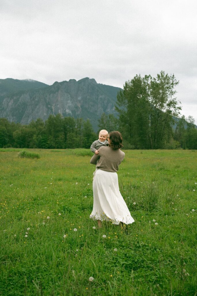 family photographer in seattle