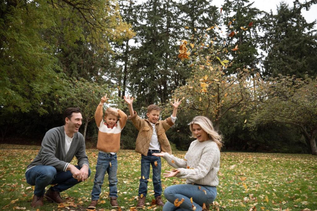 candid fall family photoshoot