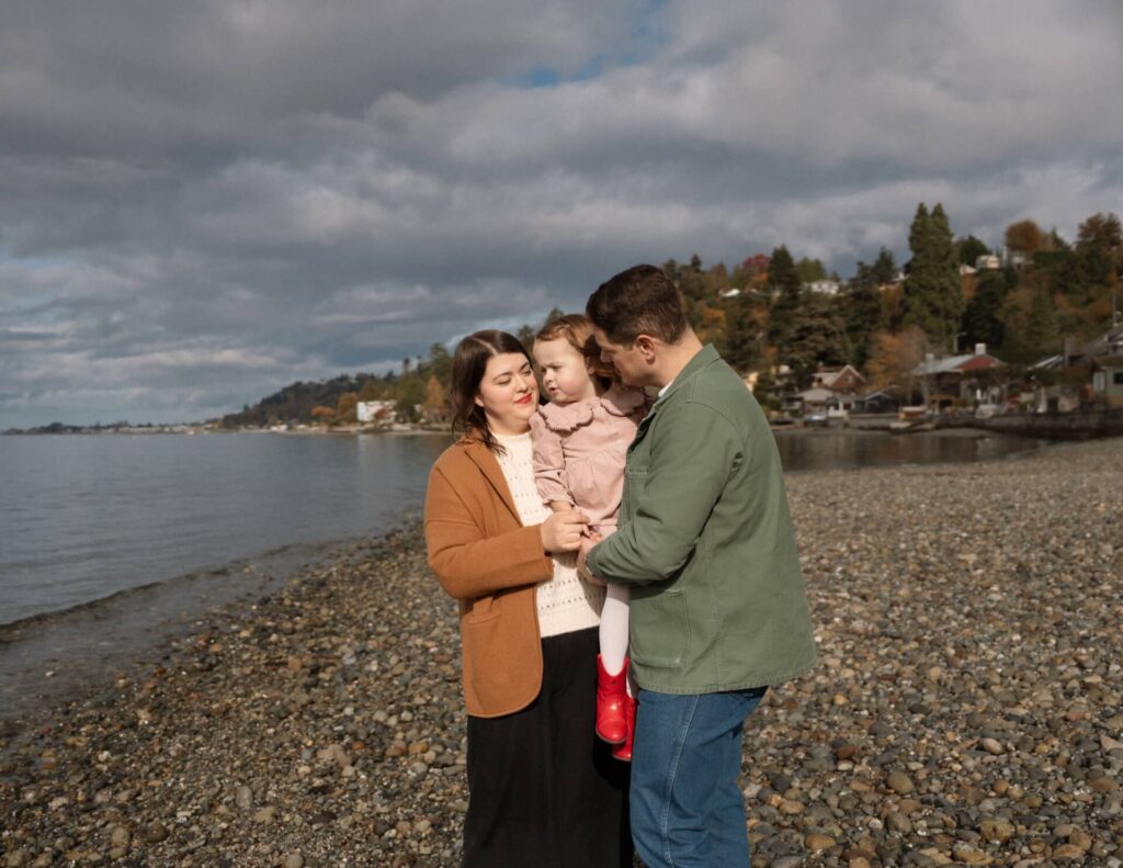 family photoshoot in west seattle