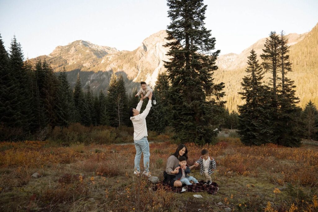 seattle family photos in snoqualmie