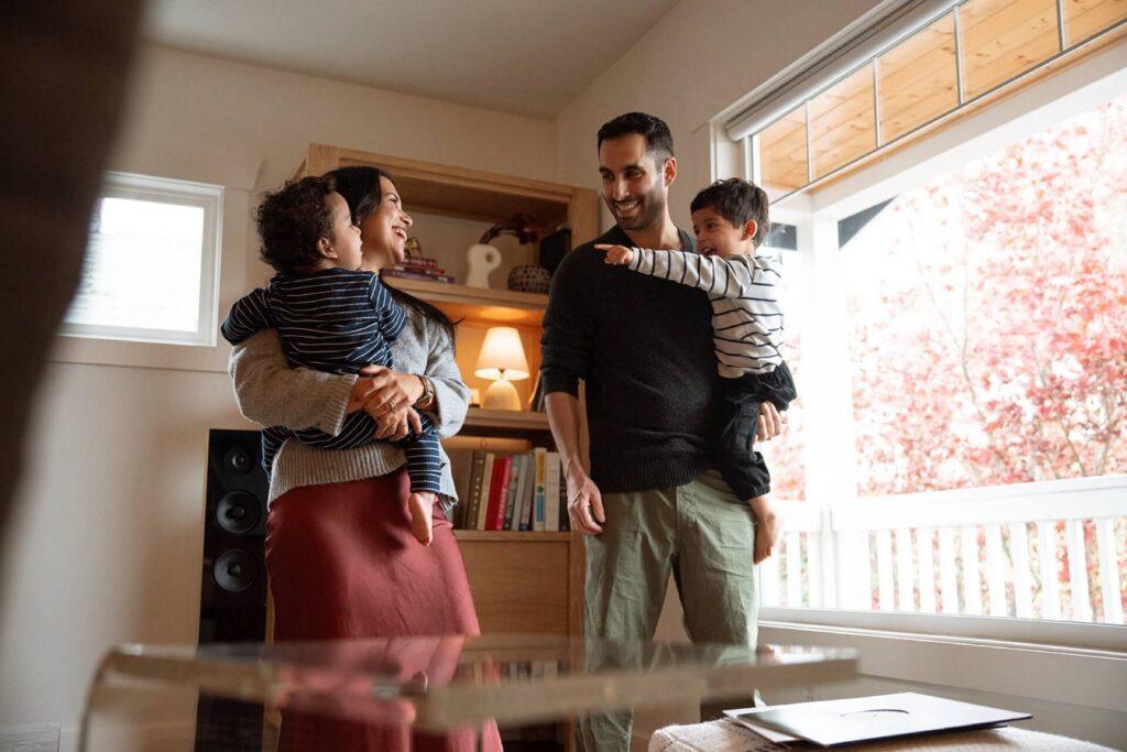 family photoshoot in seattle home 