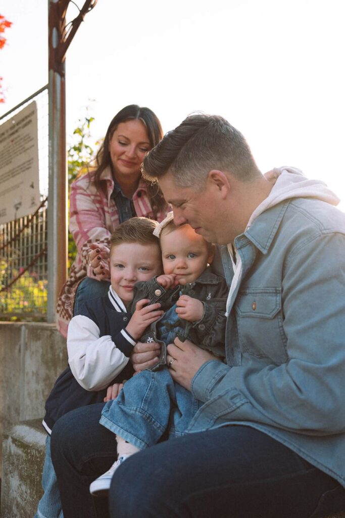 family of four lifestyle photos
